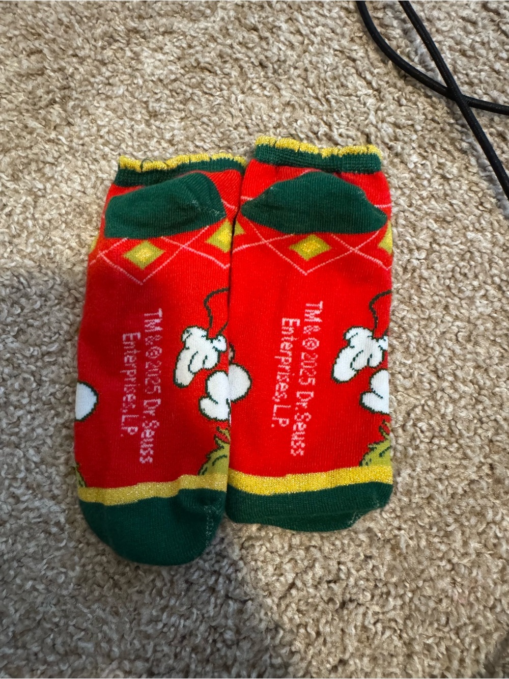 grinch socks - Picture 2 of 2